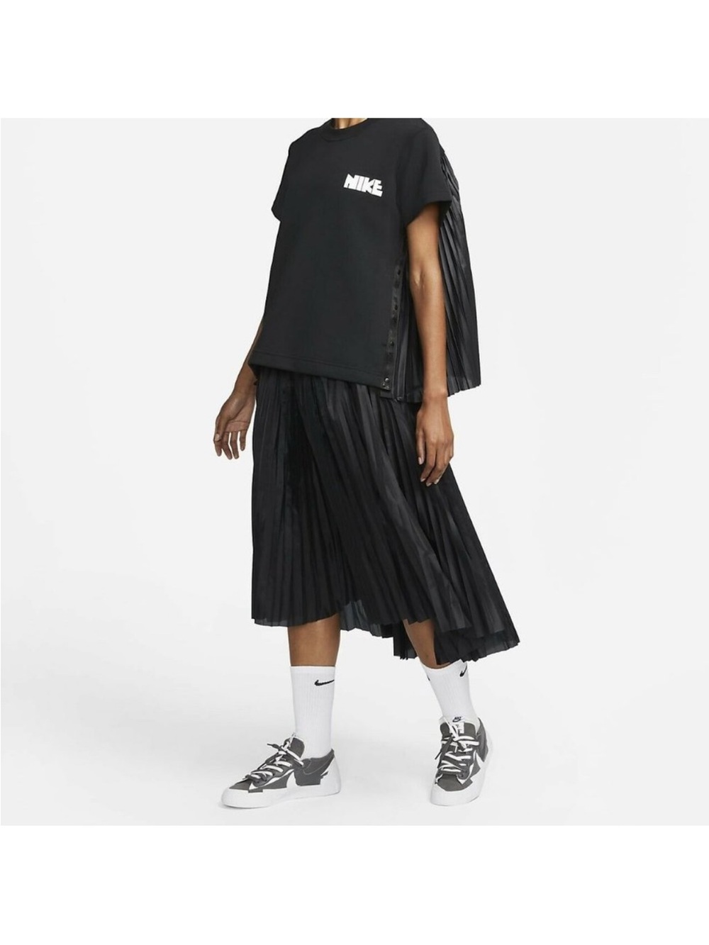 Nike x Secai Black Pleated Midi Skirt